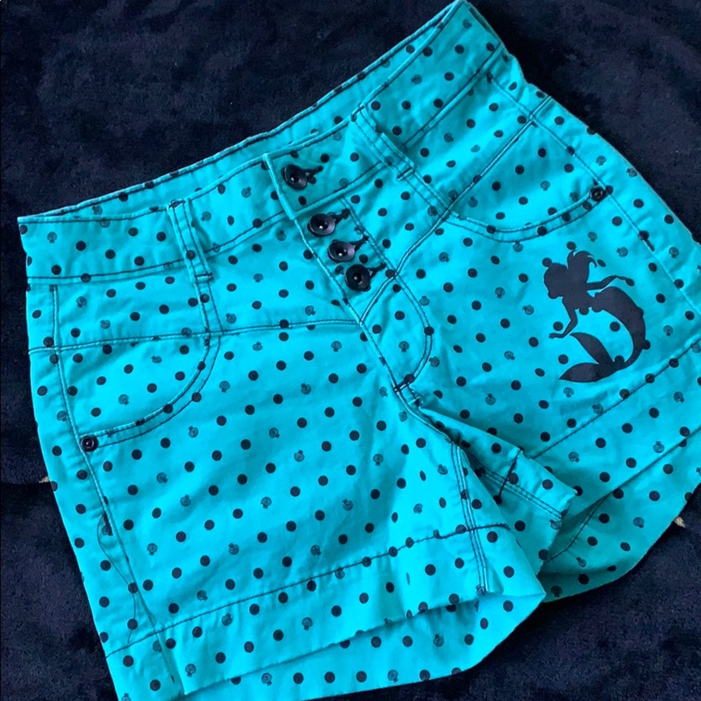 Jr’s Ariel high waisted shorts